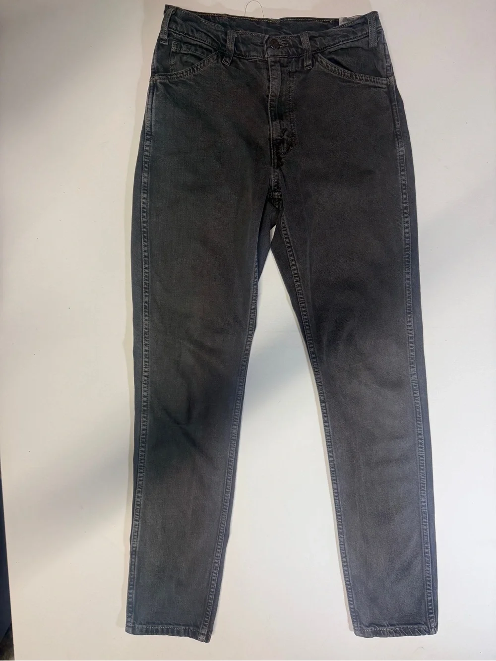 Levi's Slim Straight Jeans in Charcoal Black Orange tab